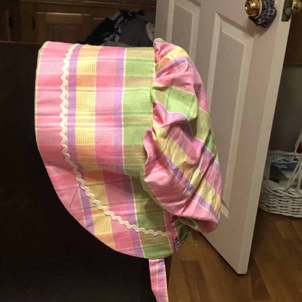 NWOT Bonnet